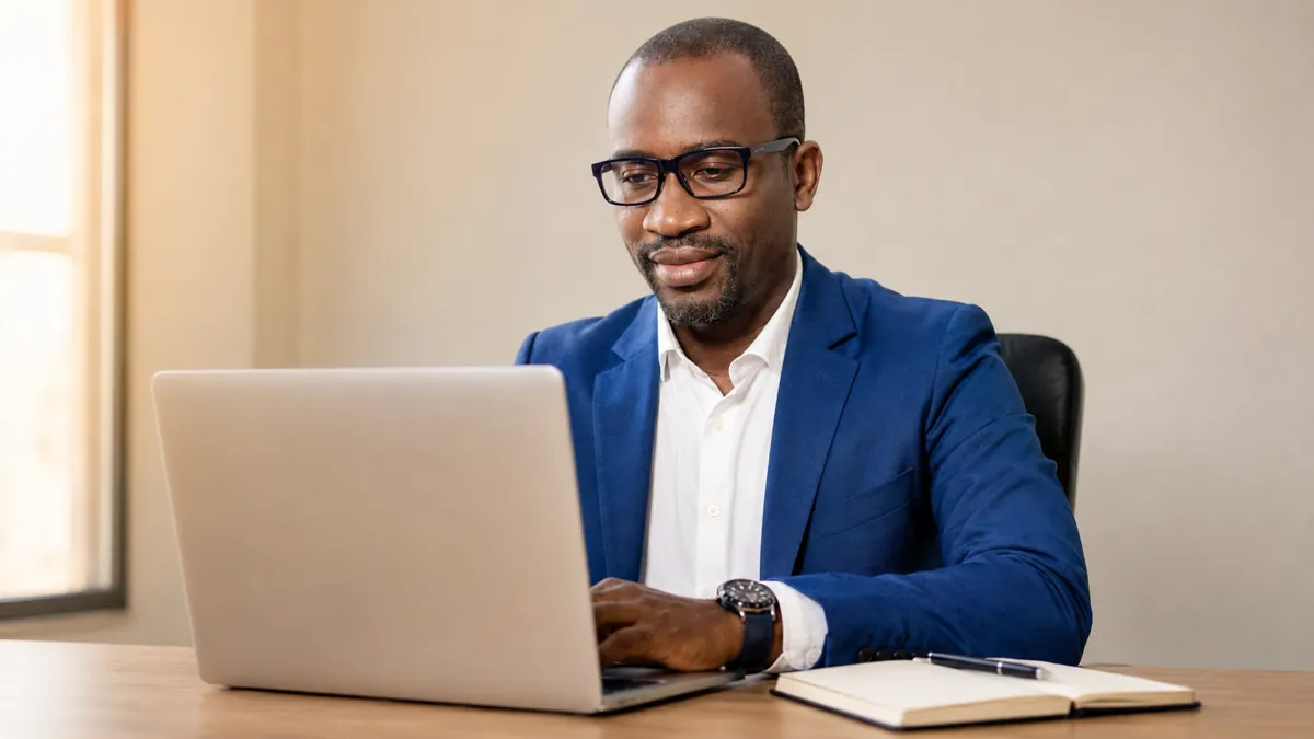 Jacques EBAKA au travail